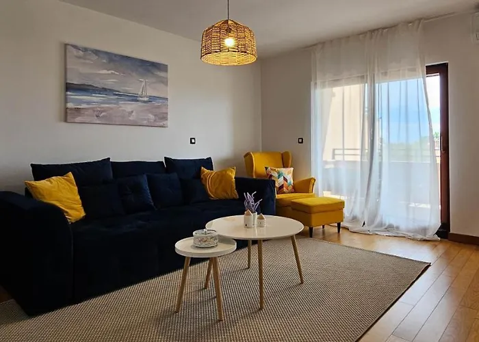 Lägenhet Bluemare B3 With Shared Pool