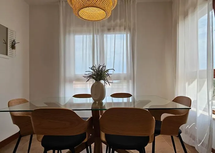 Lägenhet Bluemare B3 With Shared Pool
